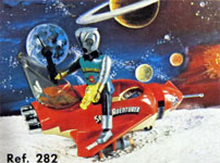 airgamboys 00282 - Alien Space Adventurer con jet blanco