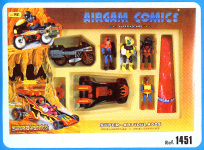 airgam comics Action Arm - Uruk - Mad Rider - Red Masker con Flame Kart, paracaidas y moto